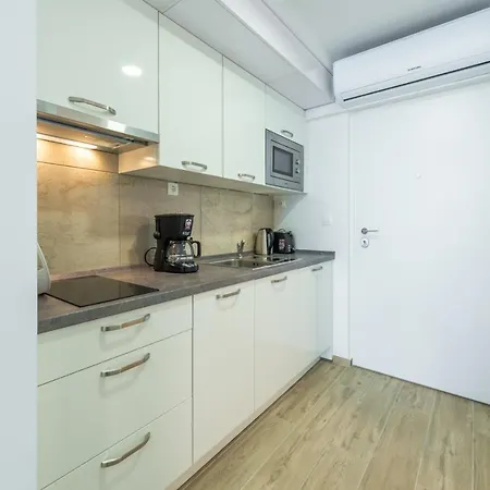 Manhattan דוברובניק