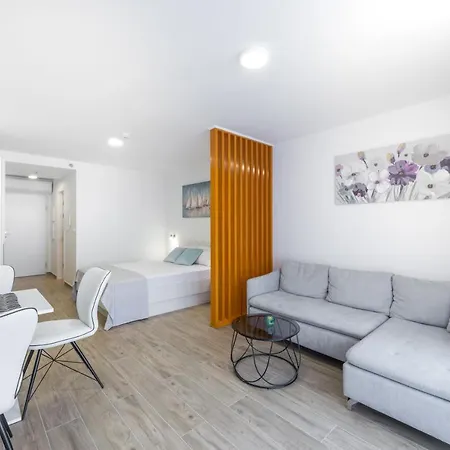 Manhattan Apartman *