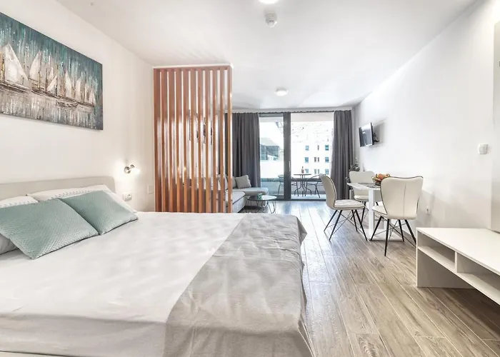 Manhattan * Dubrovnik