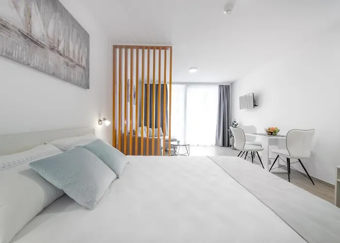 Manhattan * Dubrovnik